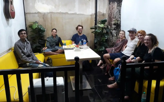 Qubestay Town Hostel