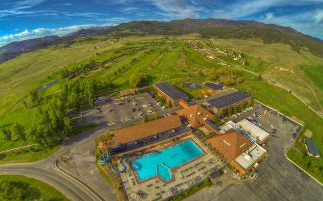 Fairmont Hot Springs Resort