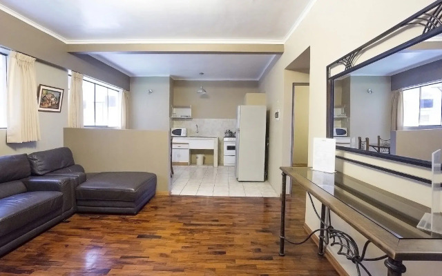 Suites Larco 656