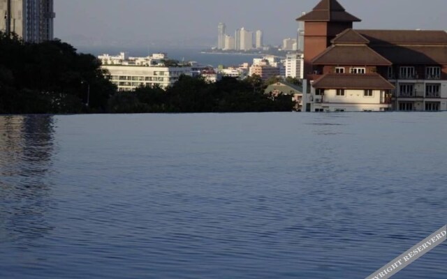 The Axis Pattaya By Kaisit