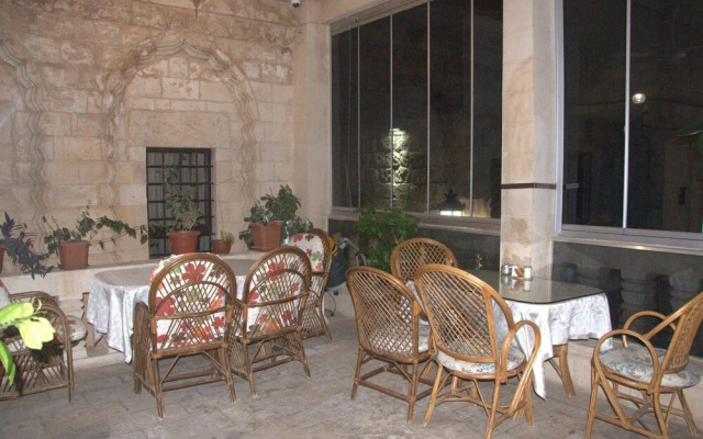 Stone Boutique Hotel