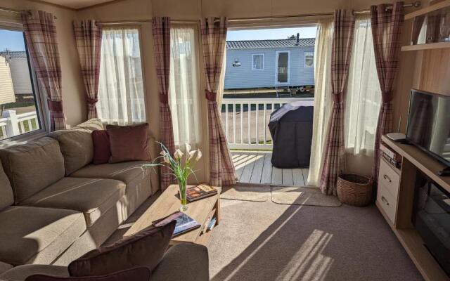 4 Berth Luxury Static Home