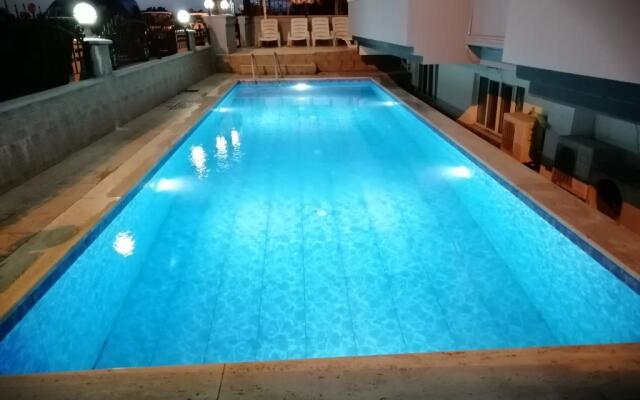 Çamlık Zeynur Otel