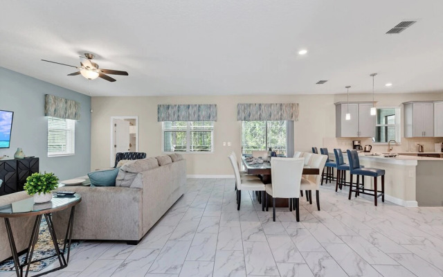 Bookmark Villa Storey Lake 7