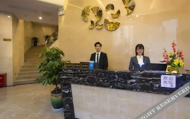 Ming Ting Hotel (Shenzhen Nanshan Metro Station)
