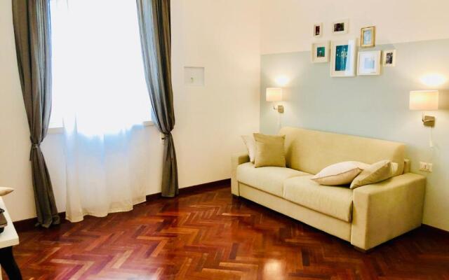 Laurus Sicilian Holiday