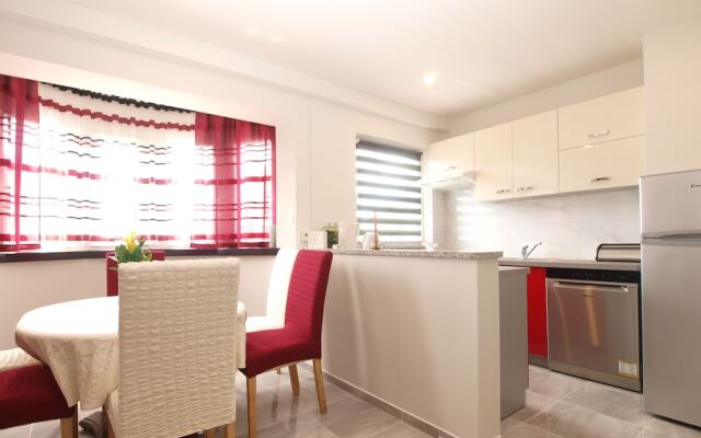 Apartments Dragica 1251