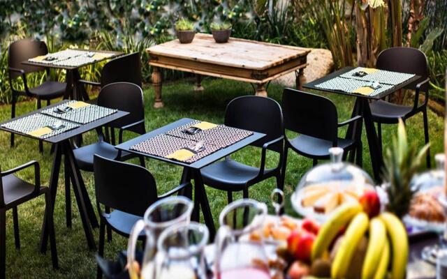 Teku Boutique Hotel