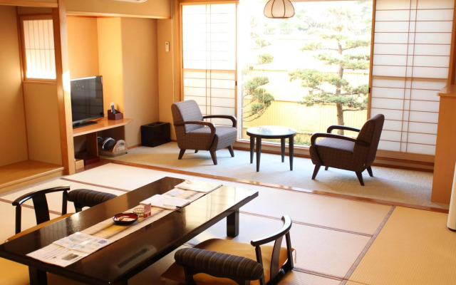 Hanabishi Hotel