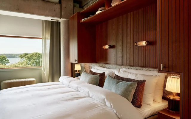 Ellery Beach House