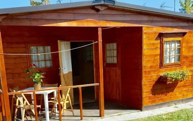 Wooden Chalet with Terrace near Sea