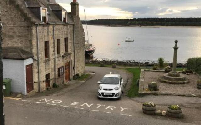Crown and Anchor Inn