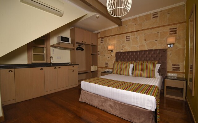 Studio Flat in Old Town Emp 106