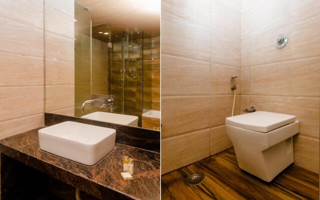 Capital O 27600 Hotel Sai Plaza