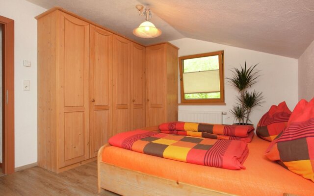 Welcoming Apartment in Hollersbach im Pinzgau near Ski Area