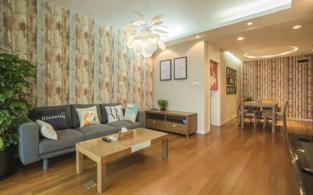 GoNative Downtown Apartment Xuhui