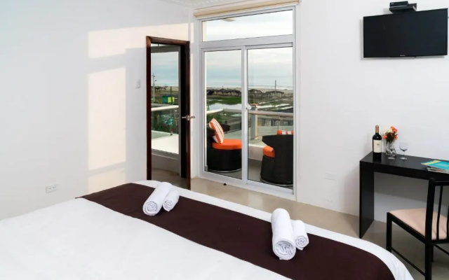 Hotel La Ría Playas