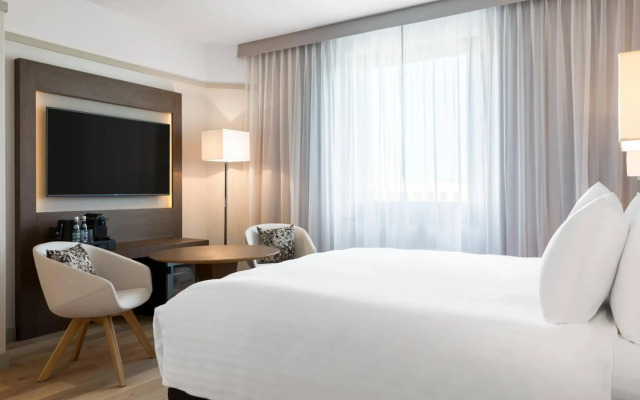 AC Hotel by Marriott Wroclaw