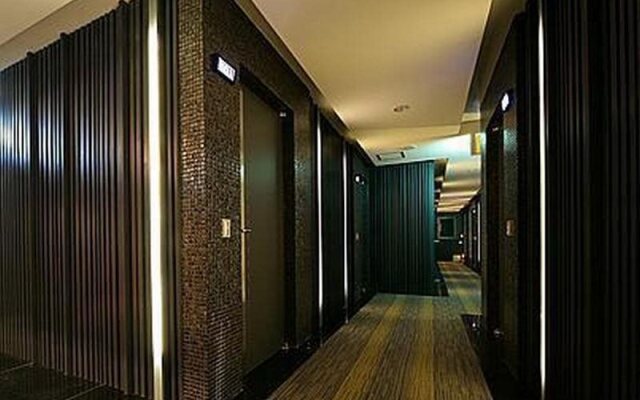 Ever Tourist Hotel