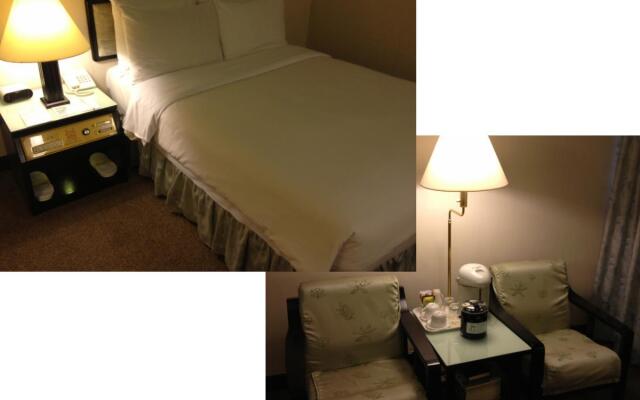 Premier Hotel