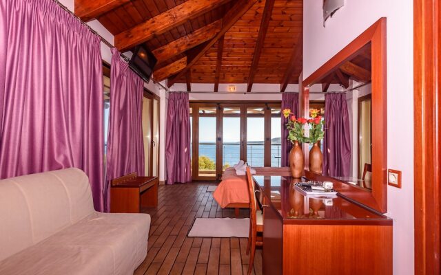 Voidokilia Seascape - Sunset Suite on the Beach