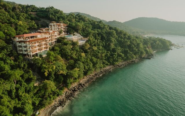 Pacifica Grand Resort & Spa Zihuatanejo