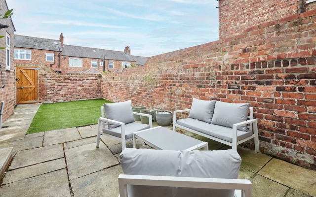 Host Stay Bristol Avenue