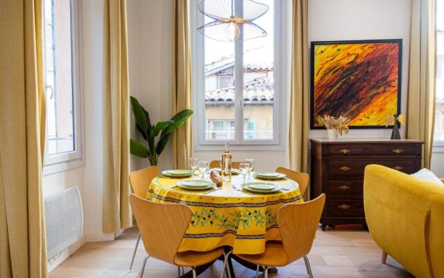 St Vincent - 3 BEDROOMS, MAGNIFICENT,VASTE, SUNNY, A/C, WIFI