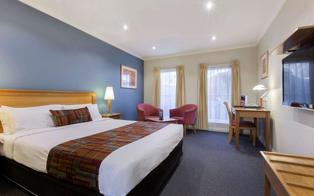 Best Western Plus Buckingham International