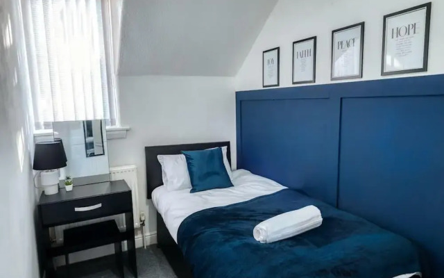 Manchester Gem - Spacious 3 Bedroom House