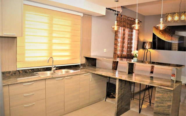 Montecito Apartments