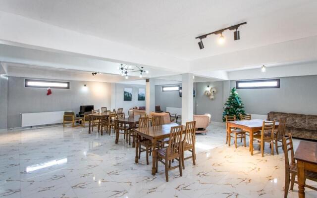 Snow Time Eco Chalet