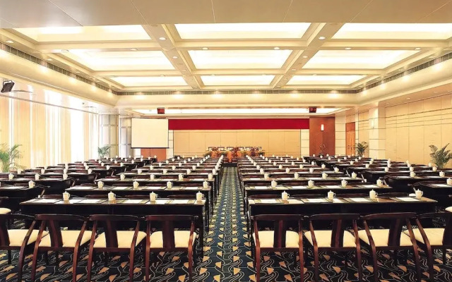 Dongguan Lung Chuen International Hotel