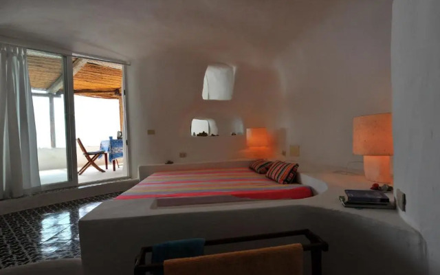 Casa Mita