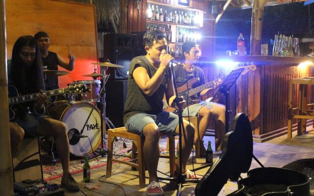 Gili Lumbung Bungalow