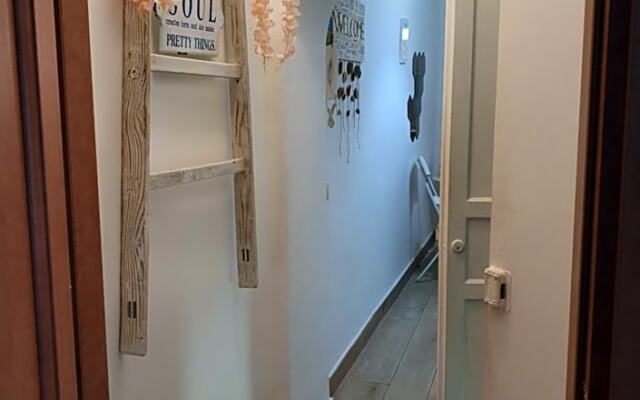 Hercules House Bed  Breakfast