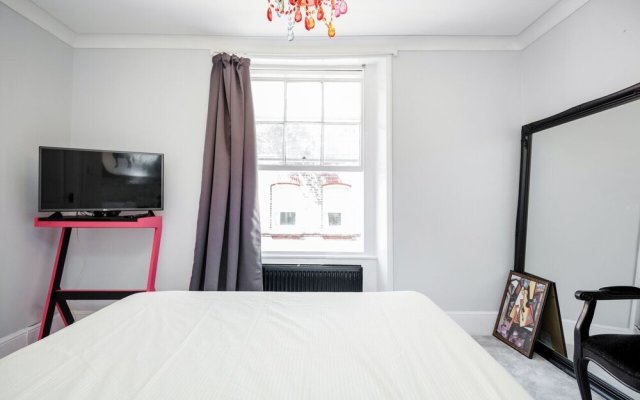 Stylish 1 Bedroom Flats Covent Garden