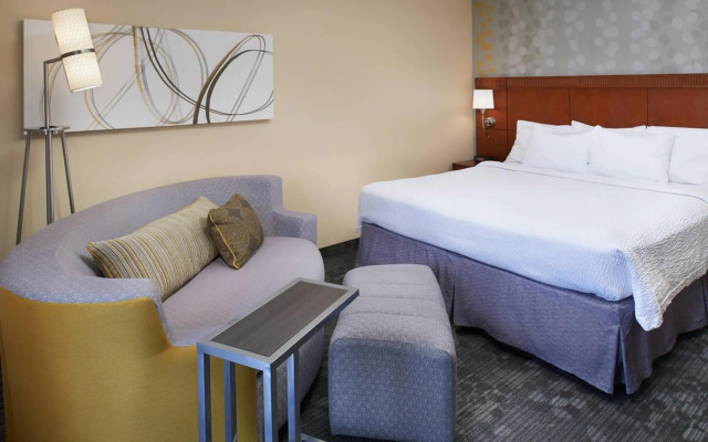 Courtyard by Marriott Rockford