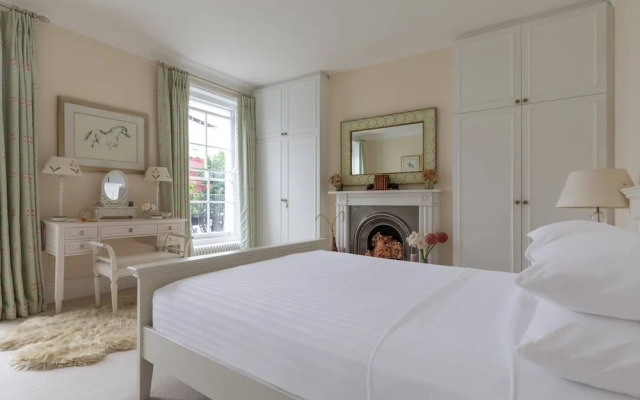 Portland Road X by Onefinestay