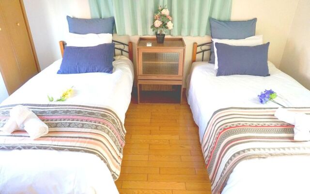 Namba Tsutenkaku Warm Villa WS-1