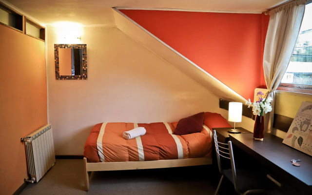 The House Hostel Resto & Bar Bariloche