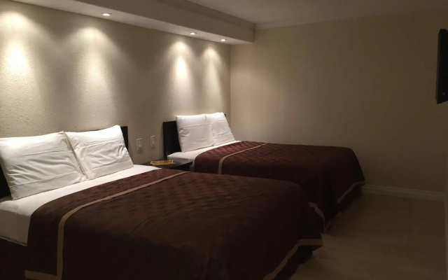 Anaheim Executive Inn & Suites