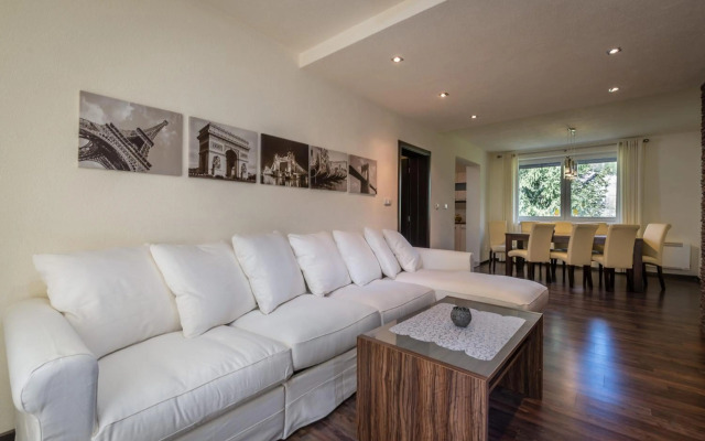 Classy Apartment Telgart