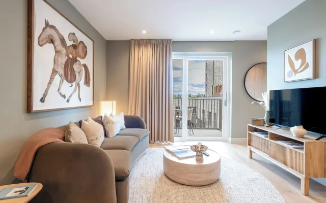 Chic Urban Escape in London