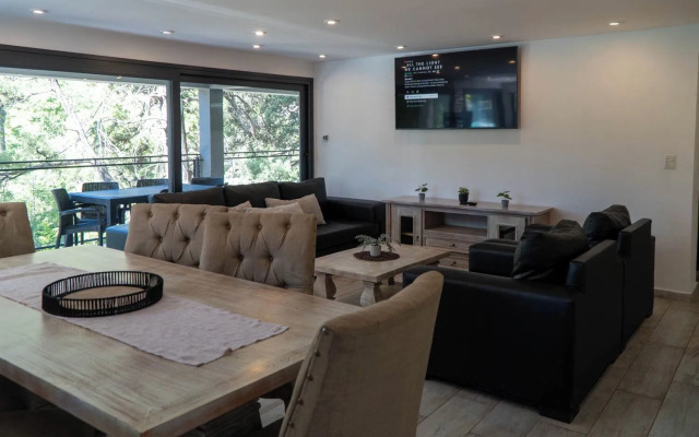 Rotui Luxury Village