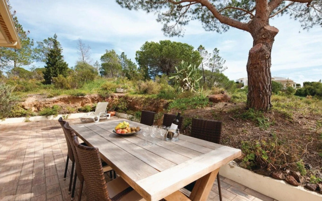 Vivenda Dois Pinheiros