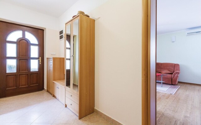 Beautiful Home in Peroj With Wifi and 2 Bedrooms