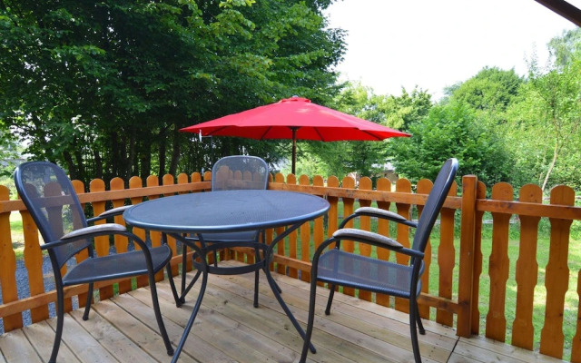 Charming Apartment in Sensenruth with Hot Tub