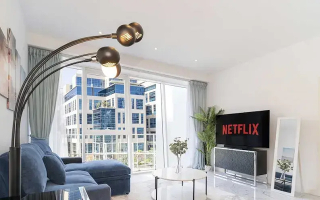 LUX - The Pad Executive Suite 4
