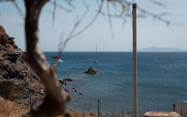 Poseidon Apartments & Villas By The Sea